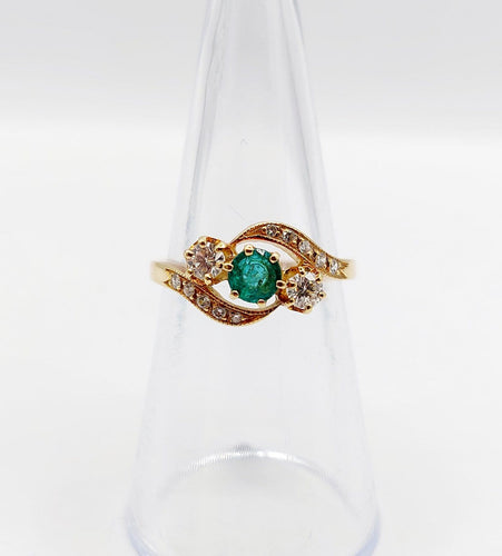 Bague 51 Bague tourbillon ancienne en or 18k, émeraude et diamants 58 Facettes A07900
