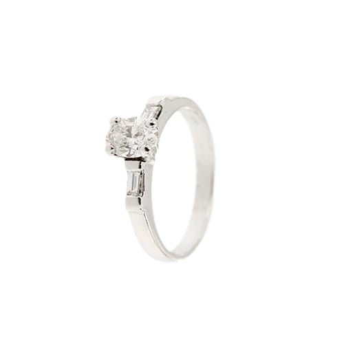 https://ledial.it/app/uploads/2025/05/31355-anello-oro-diamanti-solitario-7.jpg