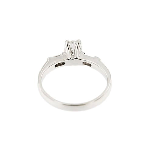 https://ledial.it/app/uploads/2025/05/31355-anello-oro-diamanti-solitario-9.jpg