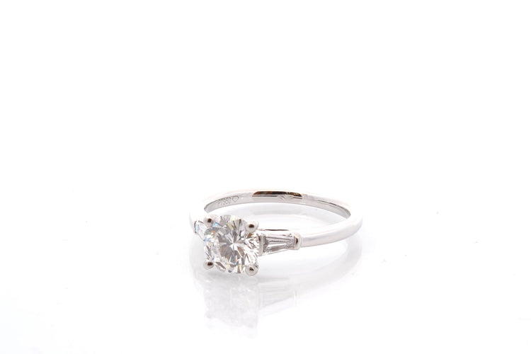 Bague 53 Bague en platine avec diamant 1,13 ct E/VVS1 et diamants 58 Facettes 27375-27360