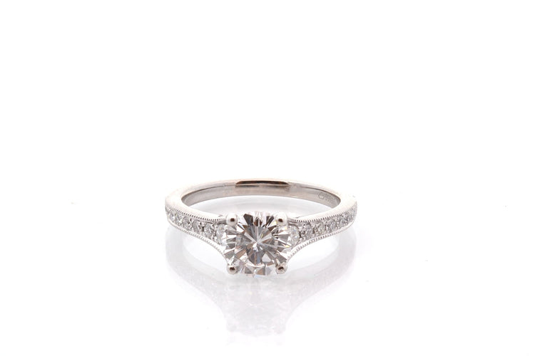 Bague 53 Bague - Diamant 1,23 ct G/VVS2 en platine et diamants 58 Facettes 27268-27373