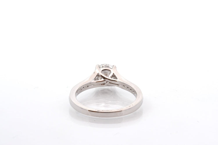 Bague 53 Bague - Diamant 1,23 ct G/VVS2 en platine et diamants 58 Facettes 27268-27373