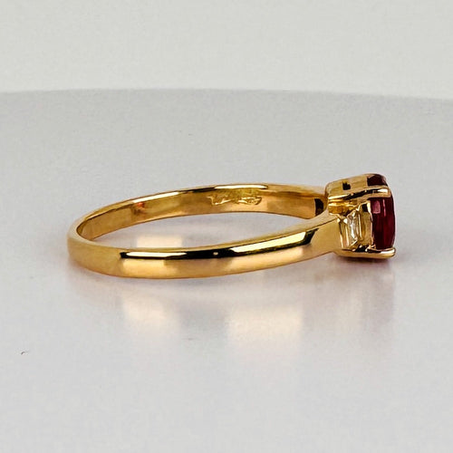 https://cdn.shopify.com/s/files/1/0829/5212/6812/files/House_of_Tourmaline_Ruby_Ring_9.jpg?v=1791798787