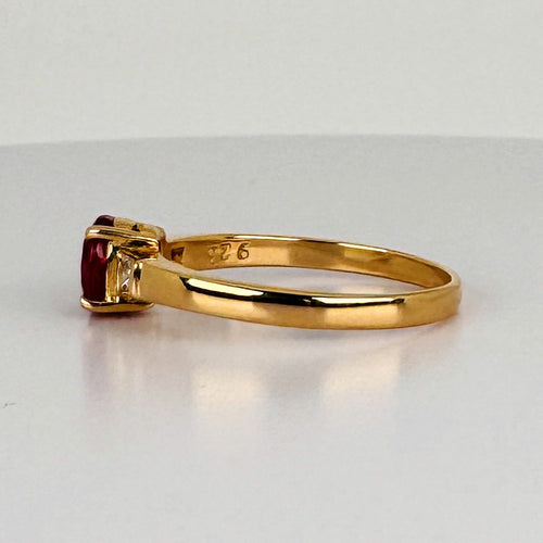 https://cdn.shopify.com/s/files/1/0829/5212/6812/files/HouseofTourmalineRubyRing5.jpg?v=1791797651