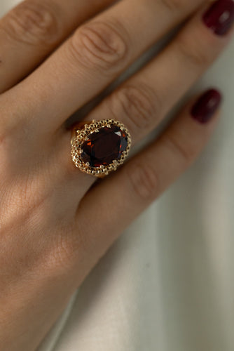 https://cdn.shopify.com/s/files/1/0940/1971/5447/files/Mikaelian-Produits-87.jpg?v=1790690238