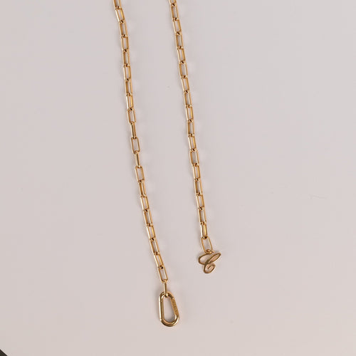 https://cdn.shopify.com/s/files/1/0940/1971/5447/files/collier-chopard-boite-certificat.jpg?v=1791570371
