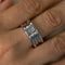 https://cdn.shopify.com/s/files/1/0940/1971/5447/files/bague-bvlgari-bzero1-or-blanc-portee-t55.jpg?v=1791570856