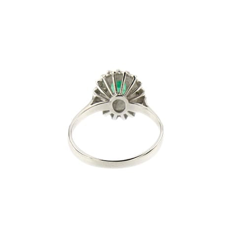 https://ledial.it/app/uploads/2026/10/40468-anello-oro-fiore-smeraldo-diamanti_07.jpg