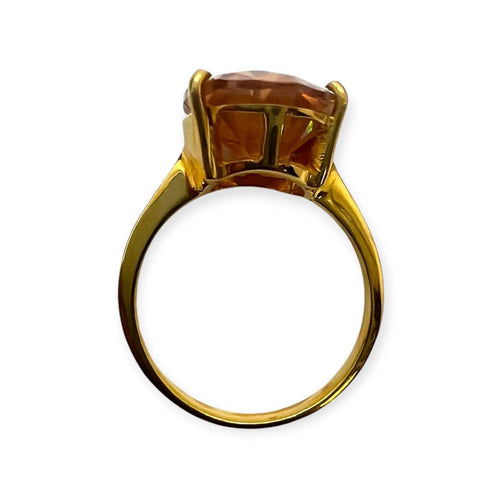 Bague 56 Bague solitaire en or jaune 750 avec citrine ovale 58 Facettes 330102404