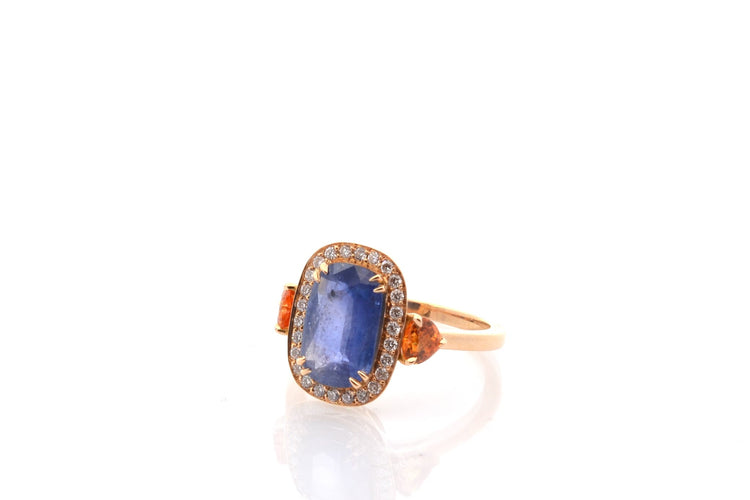 Bague 52 Bague en or 18k avec saphir de Ceylan 2,67 ct et diamants 58 Facettes 26685