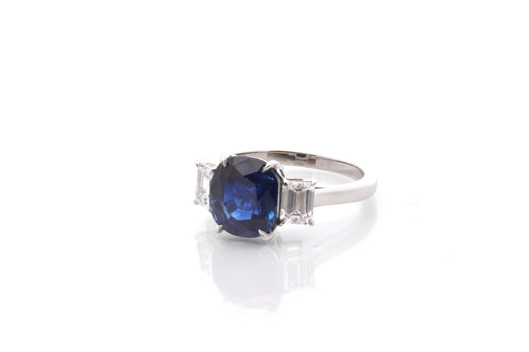 Bague 53 Bague en platine avec saphir de Ceylan 3,96 ct et diamants 58 Facettes 27472-27423-27424-27618