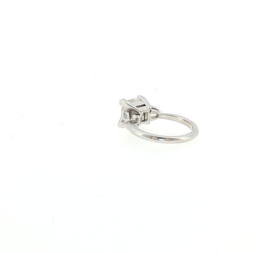 Bague 54 Bague solitaire en or blanc avec diamant taille princesse 3,00 ct 58 Facettes 2.18680