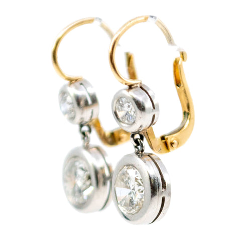 Boucles d'oreilles Boucles d’oreilles pendantes en platine et or 18k, diamants taille ancienne 58 Facettes 71E2F07267554564A79EEC66290810E4