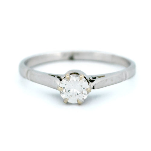 Bague 51 Bague solitaire rétro en or jaune et blanc 14k avec diamant 58 Facettes 7CFD1D485F9B45B895D85A2433C5D286