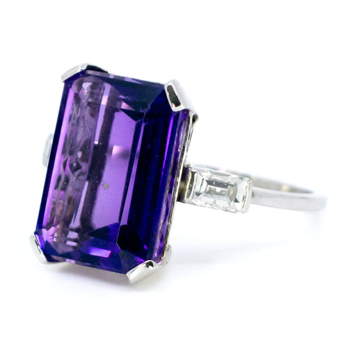Bague 52.5 Bague cocktail Art déco en platine avec améthyste et diamants 58 Facettes 08680590B67741B99F4F0D06A2443A80