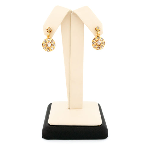 Boucles d'oreilles Boucles d’oreilles dormeuses en or 18k et diamants taille rose 58 Facettes 2E6DBF8EECAC4B5D8FFCB15528EF8977