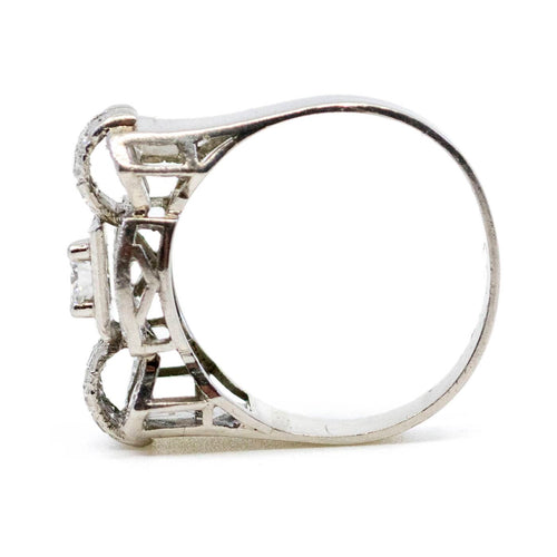 Bague 59 Bague rétro en platine et diamants 58 Facettes D7AC7C9E8C1D4282A68A7B967B814C58