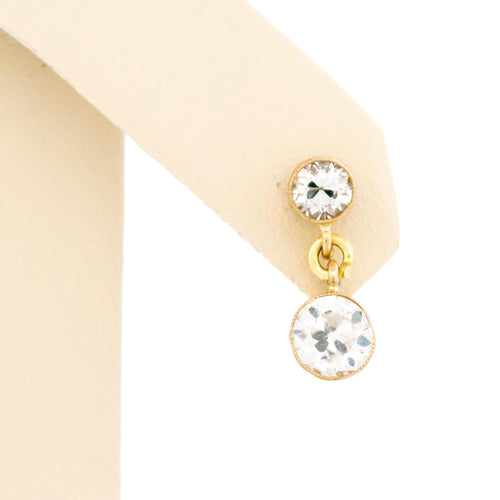 Boucles d'oreilles Boucles d’oreilles pendantes en or jaune 14k et diamants taille ancienne 58 Facettes 61E48996FA8C4156AB8A0EA950D5A587