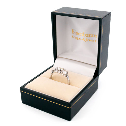 Bague 53 Bague trilogie en platine avec diamants taille ancienne 58 Facettes 0472804AB5EE4A159037190DC21CD41A