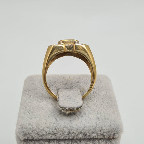 Bague 52 Bague en or jaune 18k avec diamants et saphir 58 Facettes #4976