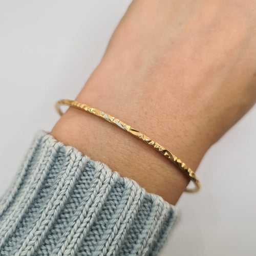 Bracelet Bracelet jonc en or jaune 18 carats 58 Facettes #5009