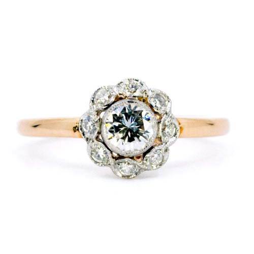 Bague 54 Bague halo en diamants, or 14k et platine 58 Facettes 94539860AACB4C71A413ADF64253D2AA