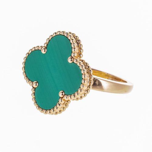 Bague 55 Van Cleef & Arpels Magic Alhambra - Bague en or jaune et malachite 58 Facettes 2.19275