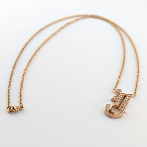 Collier Collier en or jaune 18 carats avec pendentif initiale J pavé de diamants 58 Facettes 38013