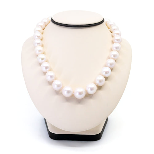 Collier Collier de perles des mers du Sud avec fermoir en or 18k 58 Facettes B2BC44A044144E0AAA5097C027F1350D