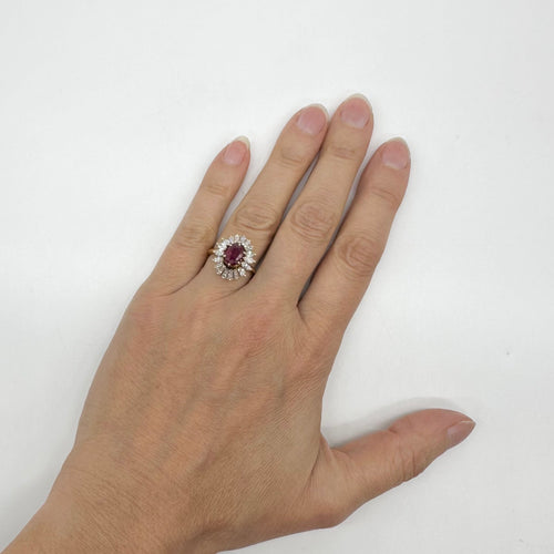Bague 55 Bague en or jaune 750 avec rubis et diamants 58 Facettes Z15B51570