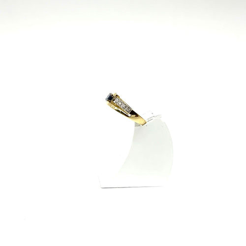 Bague 54.5 Bague en or jaune 750, saphir et diamants 58 Facettes Z15B51624