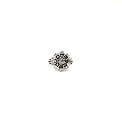 Bague 56 Bague chou en or blanc 750 et diamants 58 Facettes Z15B51639