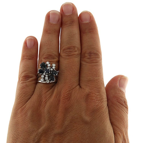 Bague Anello en or blanc - fleur avec saphirs et diamants 58 Facettes G3821