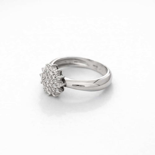 Bague 55 Bague marguerite en or blanc et diamants 58 Facettes 15996