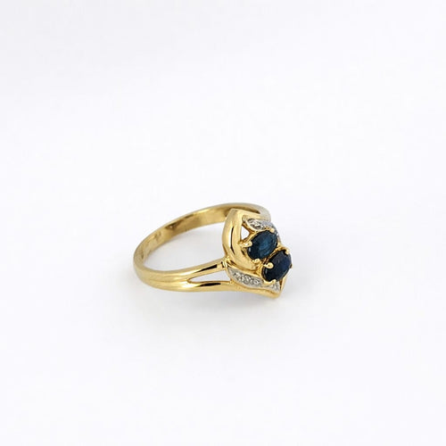 Bague 54 Bague entrelacs en or jaune, saphirs et diamants 58 Facettes 24509