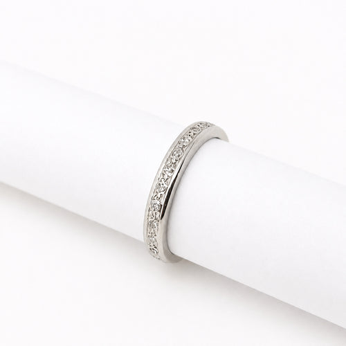 Bague 53 Alliance en or blanc 18 carats et diamants 58 Facettes 24507