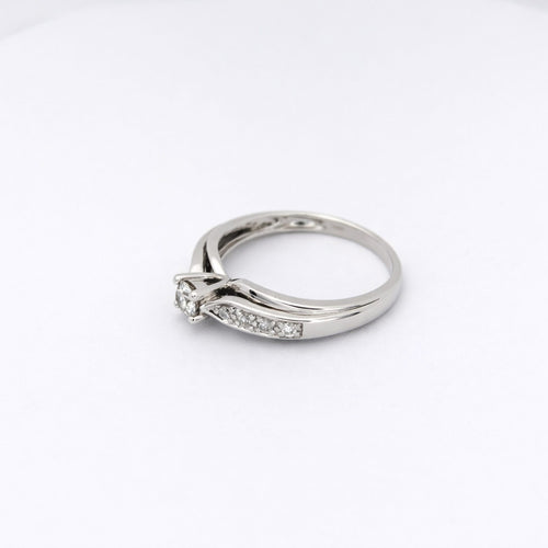 Bague 54 Solitaire - Bague en or blanc et diamants 58 Facettes 28793