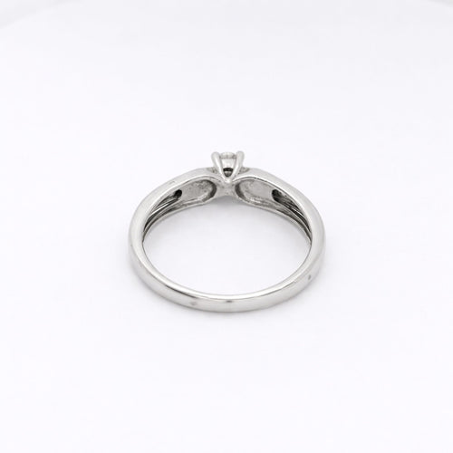 Bague 54 Solitaire - Bague en or blanc et diamants 58 Facettes 28793