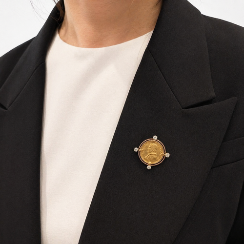Broche Broche en or jaune 18 carats et diamants 58 Facettes 29049