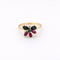 Bague 53 Bague florale en or jaune 18 carats, émeraude, rubis, saphirs et diamants 58 Facettes 29575