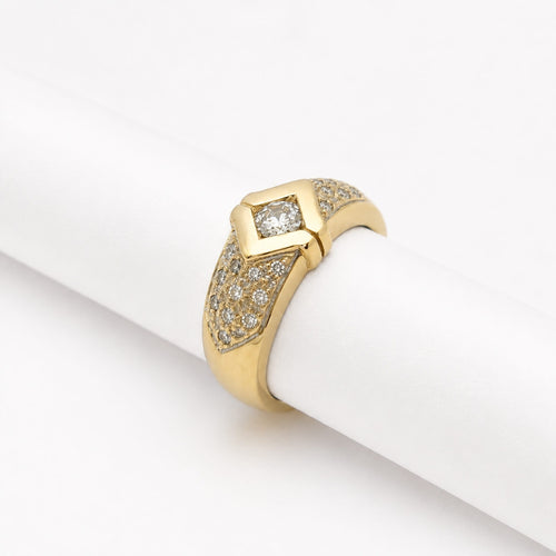 Bague 53 Bague en or jaune 18 carats et diamants 58 Facettes 30142