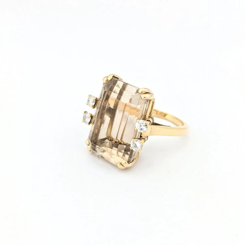 Bague 50 Bague en or jaune 18 carats au quartz fumé et diamants 58 Facettes 30602