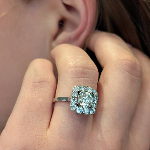 Bague 59 Bague Pompadour en or blanc, platine et diamants 58 Facettes 30884
