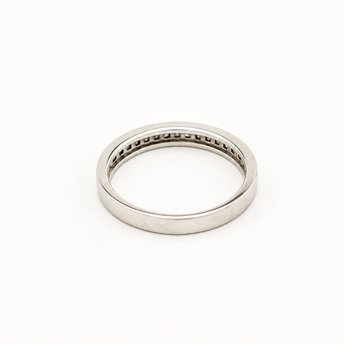 Bague 53 Demi-alliance - Bague en or blanc et diamants princesse 58 Facettes 31889