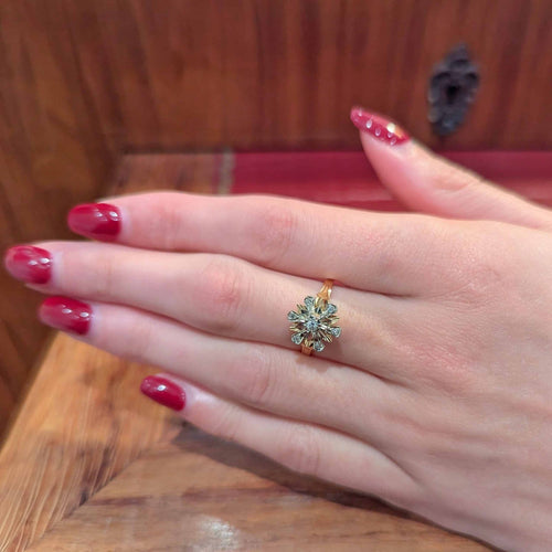 Bague 56 Bague fleur en or jaune 18 carats et diamants 58 Facettes 32701