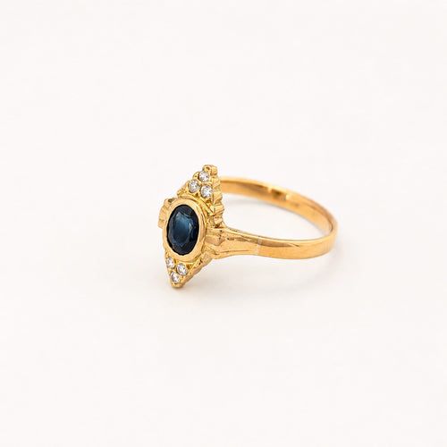 Bague 53 Bague marquise en or jaune, saphir et diamants 58 Facettes 32638