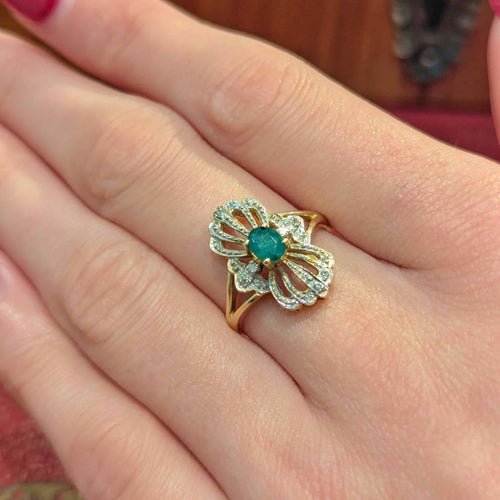 Bague 53 Bague en or jaune avec émeraude et diamants 58 Facettes 32693
