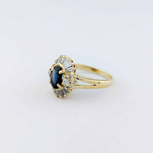https://18carats.fr/wp-content/uploads/2025/10/33096-33614-Bague-en-or-jaune-18-carats-saphir-et-diamants-scaled.jpg