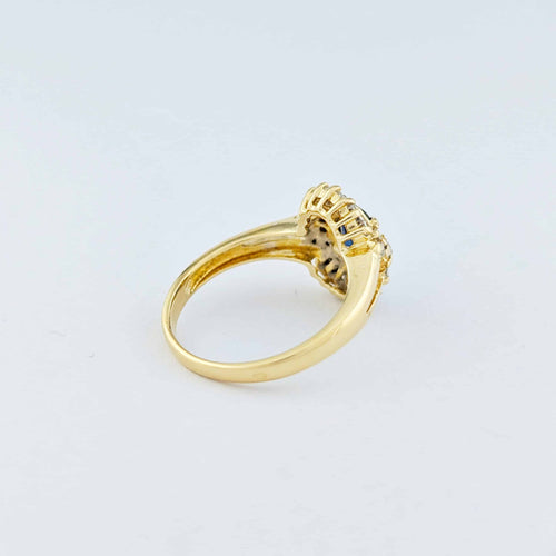 https://18carats.fr/wp-content/uploads/2025/10/33096-33616-Bague-en-or-jaune-18-carats-saphir-et-diamants-scaled.jpg