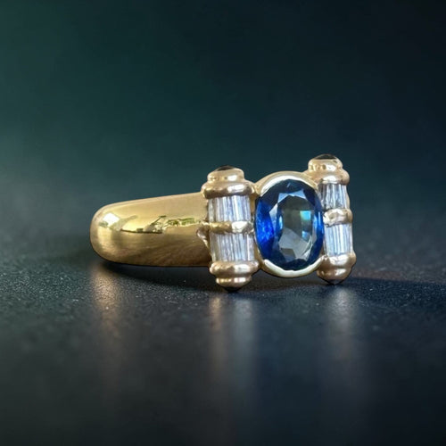 Bague 56 Bague saphir et diamants baguettes en or jaune 18 carats 58 Facettes 342